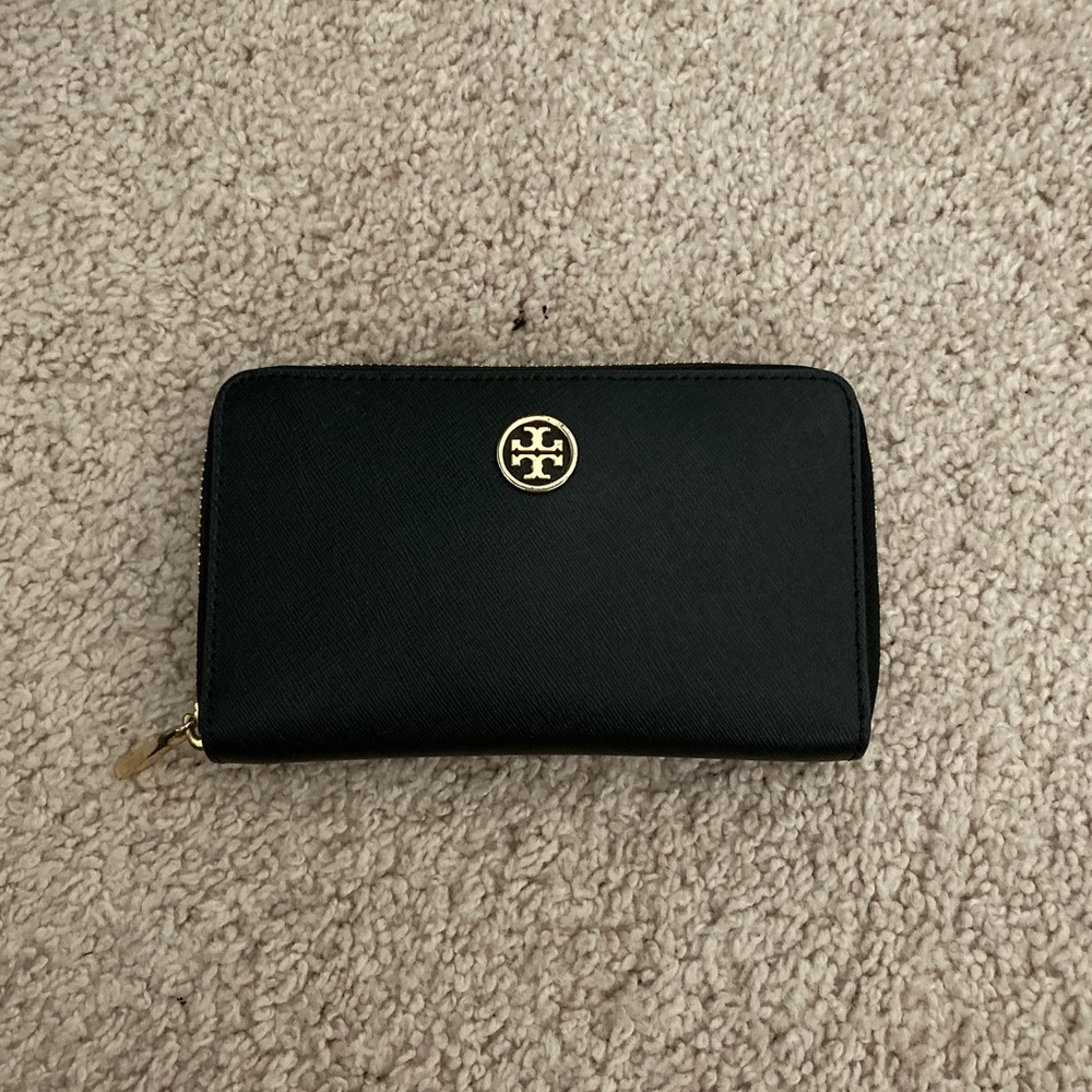 Authentic Tory Burch Wallet
